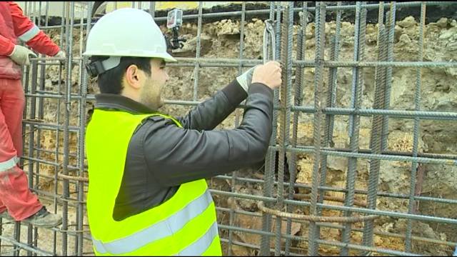 Səhiyyə Nazirliyi, Təhsil Nazirliyi bina tikirsə, SOCAR işçiləri də müəllimlik, həkimlik etməlidir 