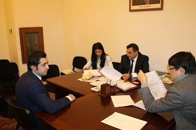 Fuad Muradov seçiciləri Milli Məclisdə qəbul edib 