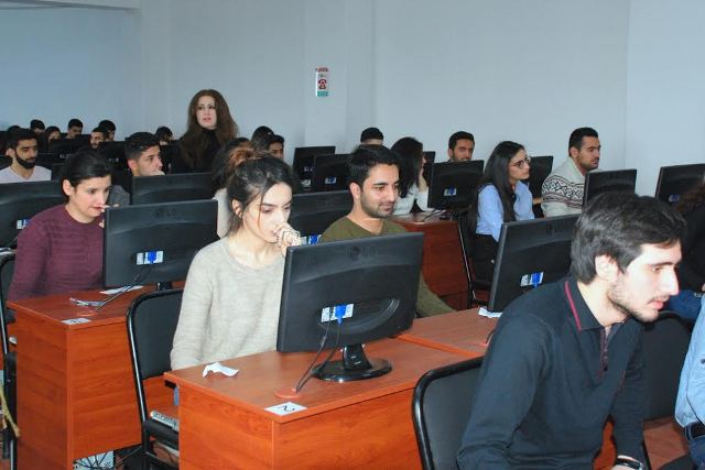 UNEC-də qış imtahan sessiyası başladı