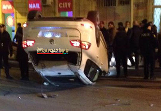 Müğənni qəza törədib