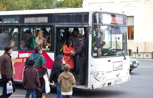  Avtobuslarda, metrolarda keçən ömrümüz  