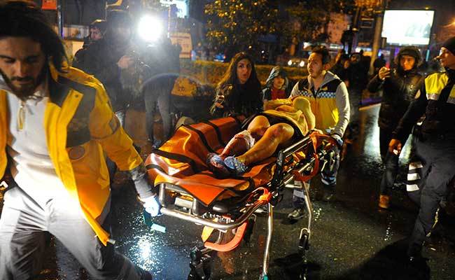 İstanbuldakı gecə klubunda qətliam törədən şəxsin ailəsi saxlanıldı   