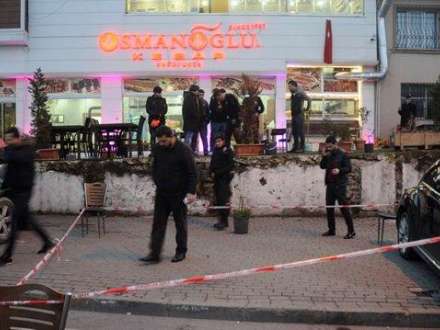 İstanbulda restorana hücum: 2 yaralı 