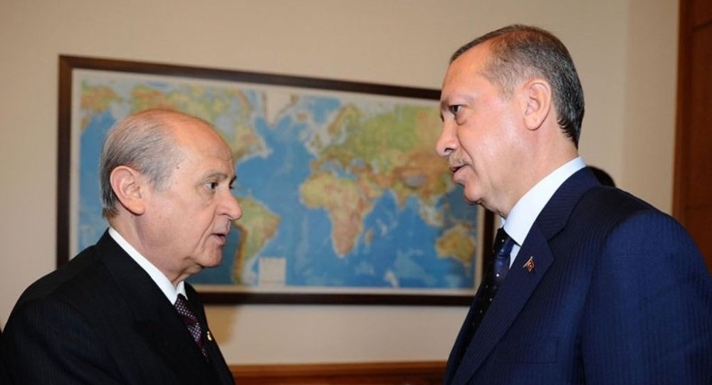 MHP türkçülükdən uzaqlaşır? - Azərbaycandan REAKSİYA 
