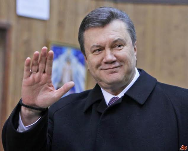 Məhkəmə Yanukoviçin həbsi barədə qərar çıxarıb