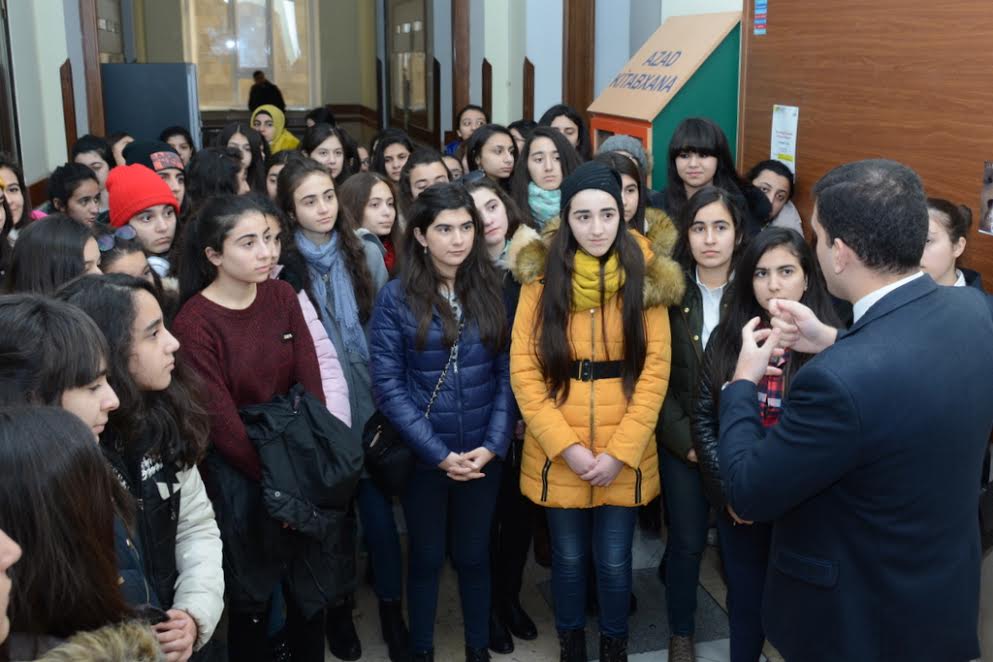"Biz UNEC tələbəsi olmaq istəyirik" - VİDEO