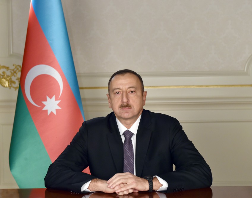 Ali Məhkəmə əməkdaşlarının maaşları artırılır