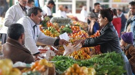 Statistika Komitəsi: Ərzaq və qeyri-ərzaq malları, ödənişli xidmətlər BAHALAŞIB  