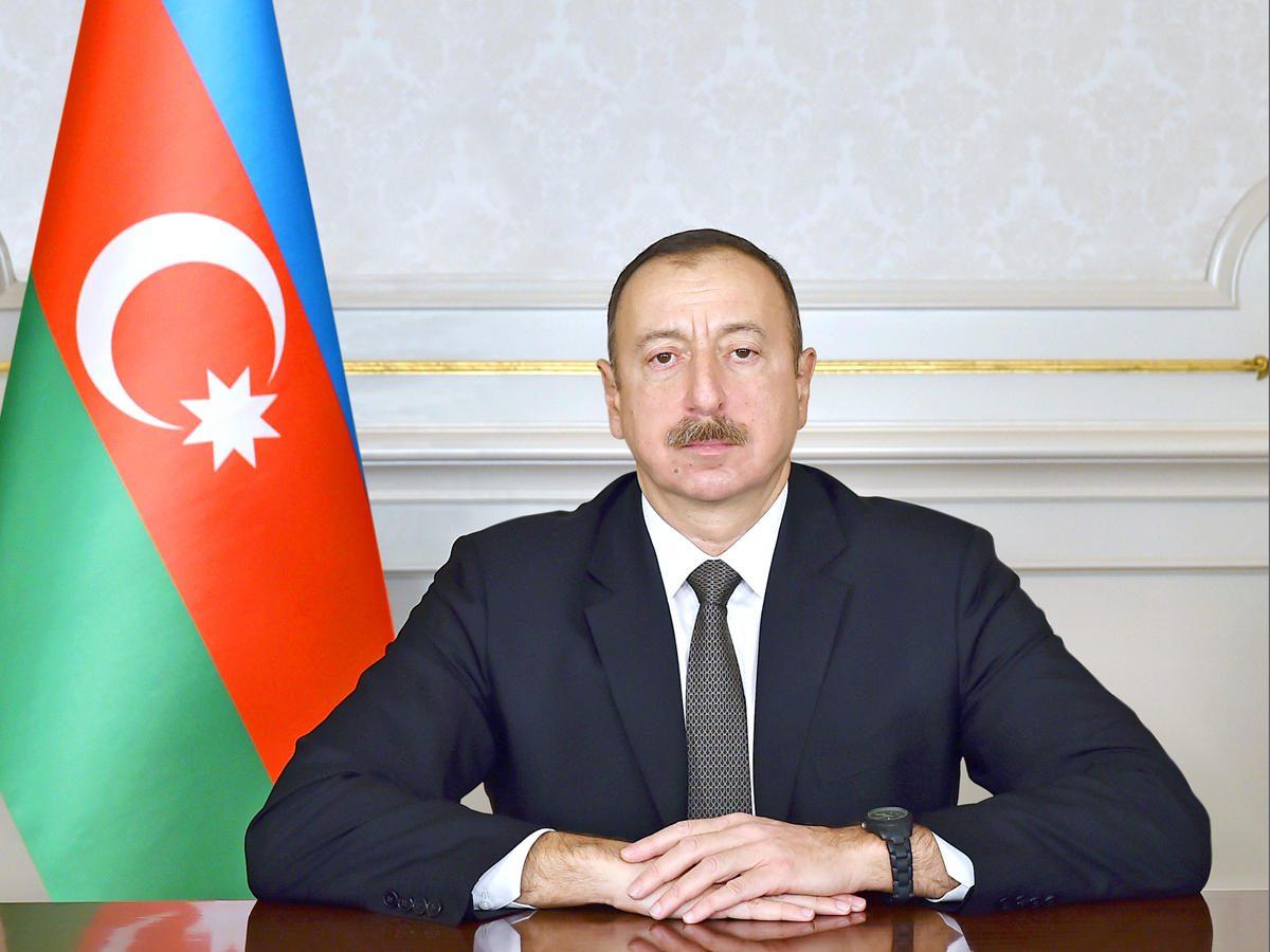  İlham Əliyev Qırğızıstan Prezidentinə başsağlığı verib 