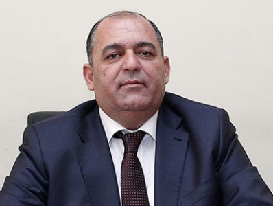 Ermənistanda qubernator istefa verdi