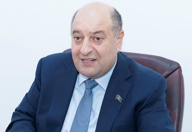 Musa Quliyev pensiya kartı ilə bağlı məsələ qaldırdı  