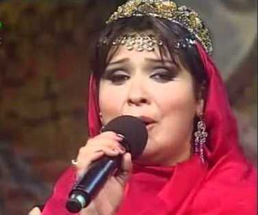 Muğam ifa&ccedil;ısı Aytən Məhərrəmova: &ldquo;Daha he&ccedil; kim tamaşa&ccedil;ını aldada bilmir&rdquo; - M&Uuml;SAHİBƏ