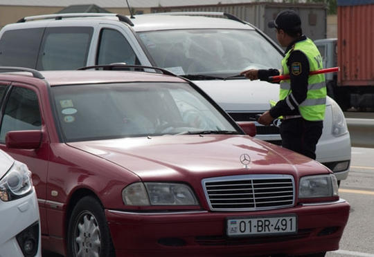 Sumqayıtda 40 taksi sürücüsü cərimələnib - VİDEO