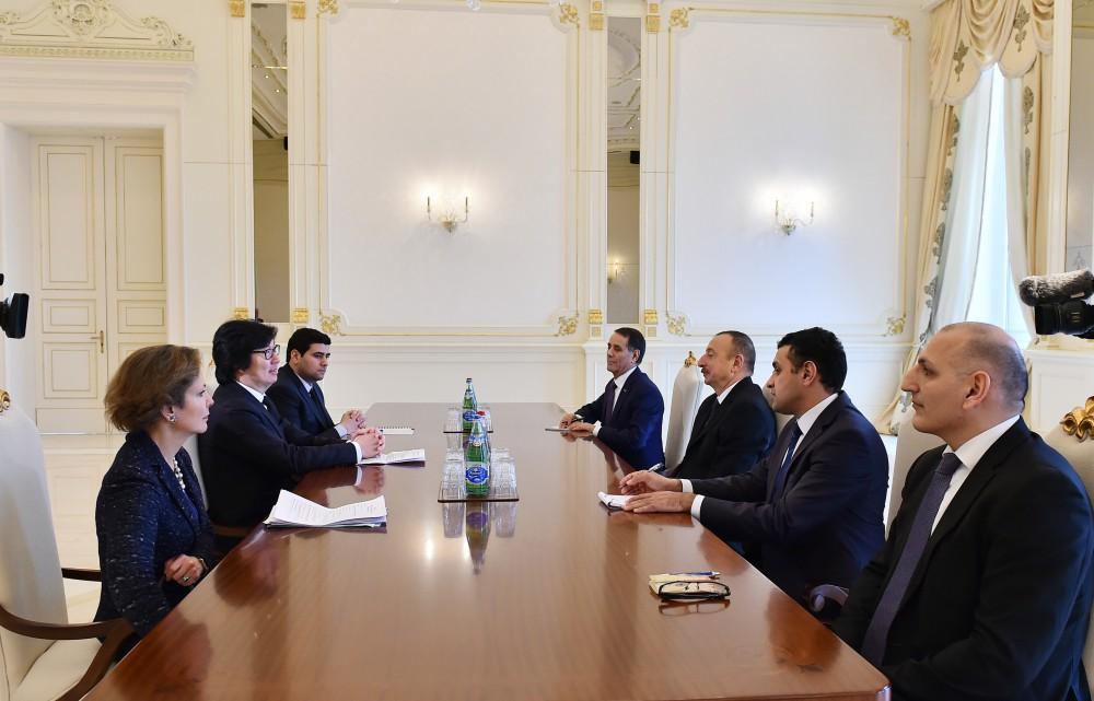  İlham Əliyev Fransanın D&ouml;vlət katibini qəbul edib 