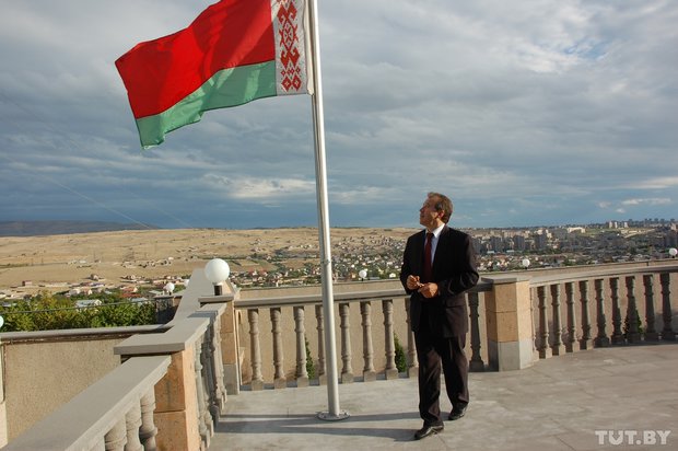 Belarus səfiri Yerevanı tərk etdi