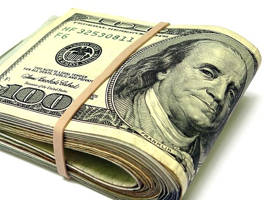 Dollar manat qarşısında xeyli UCUZLAŞDI  