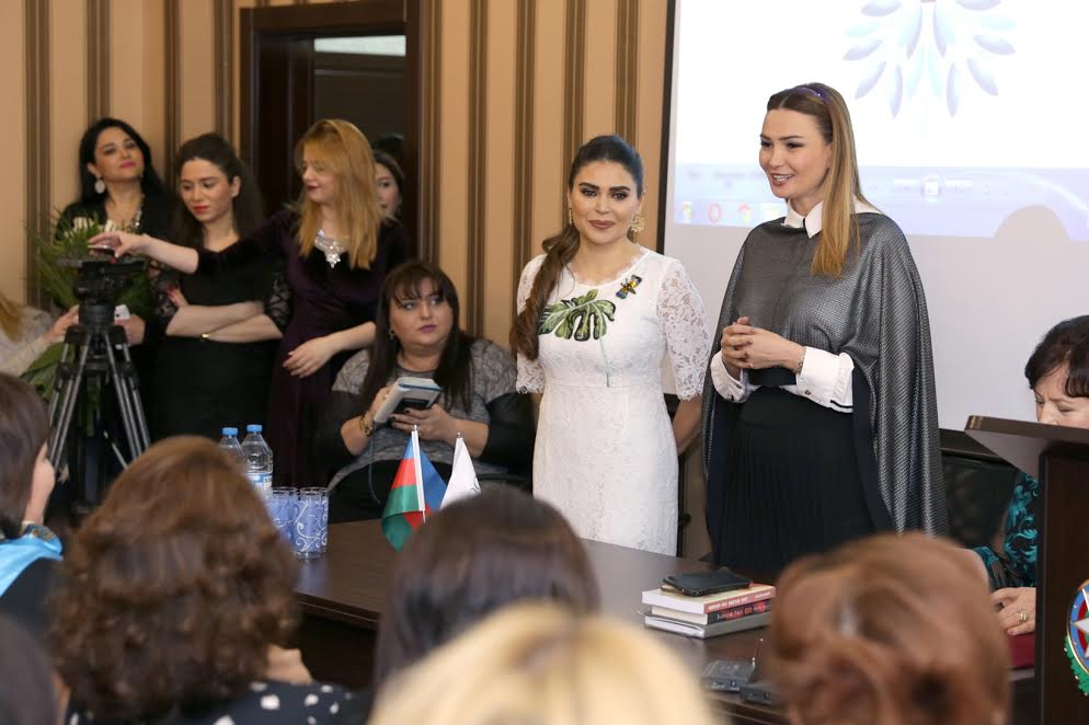 Qənirə Paşayeva qadın təşkilatlarına &ccedil;ağırış etdi