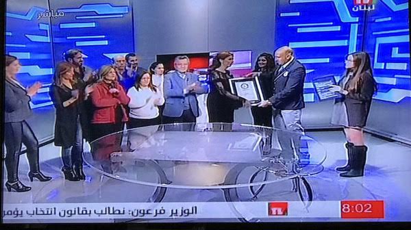Televiziya aparıcısı Ginnesin rekordlar kitabına d&uuml;şd&uuml;