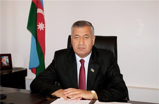 Vahid Əhmədov se&ccedil;iciləri ilə g&ouml;r&uuml;şd&uuml;