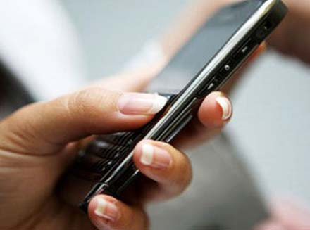 Mobil rabitə xidməti g&ouml;stərmək istəyənlər &uuml;&ccedil;&uuml;n lisenziya haqqı qalxıb  