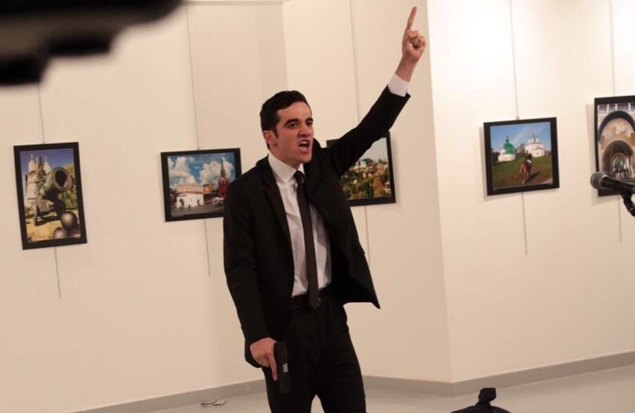 2016-cı ilin ən təsirli&nbsp;fotosu se&ccedil;ildi