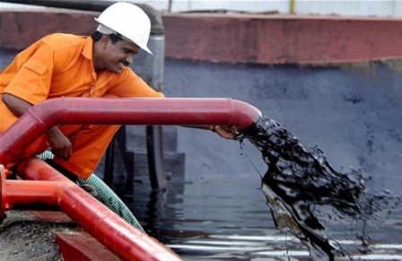Dünyada cəmi 2,5 trilyon barrel neft ehtiyatı qalıb