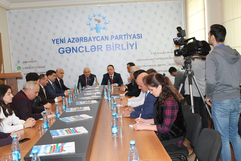 “Yeni Azərbaycan”da Qazaxıstanla bağlı dəyirmi masa