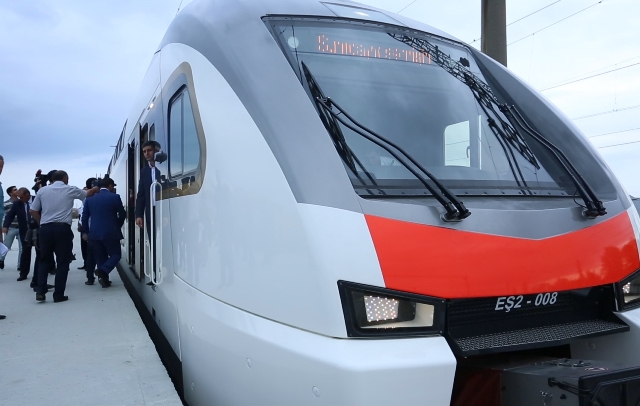 Bakı-Sumqayıt qatarında gedişhaqqı ARTIRILDI