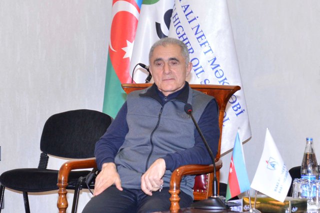 Alim Qasımov Bakı Ali Neft Məktəbində - FOTOLAR  