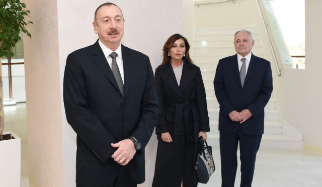 İlham Əliyev: “Azərbaycanda insanların ömrünün uzunluğu artır,  uşaq və ana ölümü azalır”