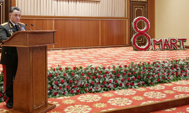 Ramil Usubov qadınlarla bağlı əmr verdi  