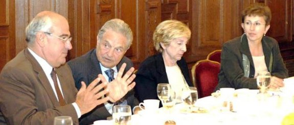 Avropa Kəşfiyyat Mərkəzi Azərbaycana qarşı qəsdin üstünü açdı