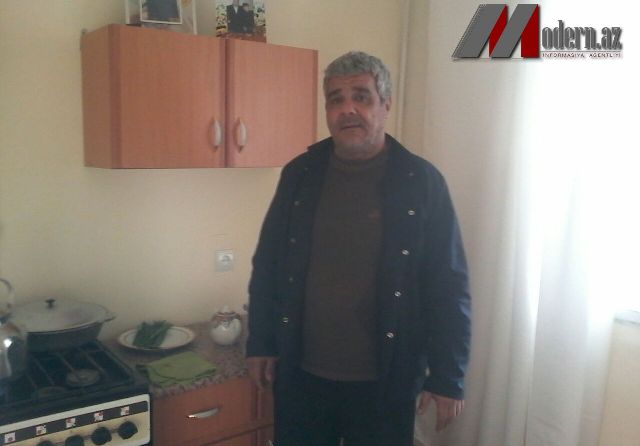 Vaqonda yaşayan yoxsul ailə yeni mənzilə köçdü - FOTOLAR  