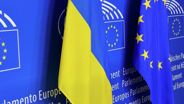 Ukrayna avropalı deputatlara qarşı sanksiya tətbiq etdi