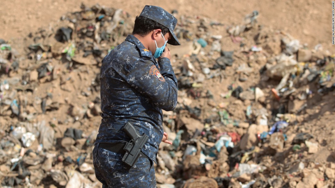 Mosulda 80-dən çox dinc sakinin cəsədi tapılıb
