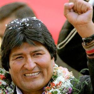 Boliviya prezidenti Çilini söz azadlığını pozmaqda günahlandırıb   