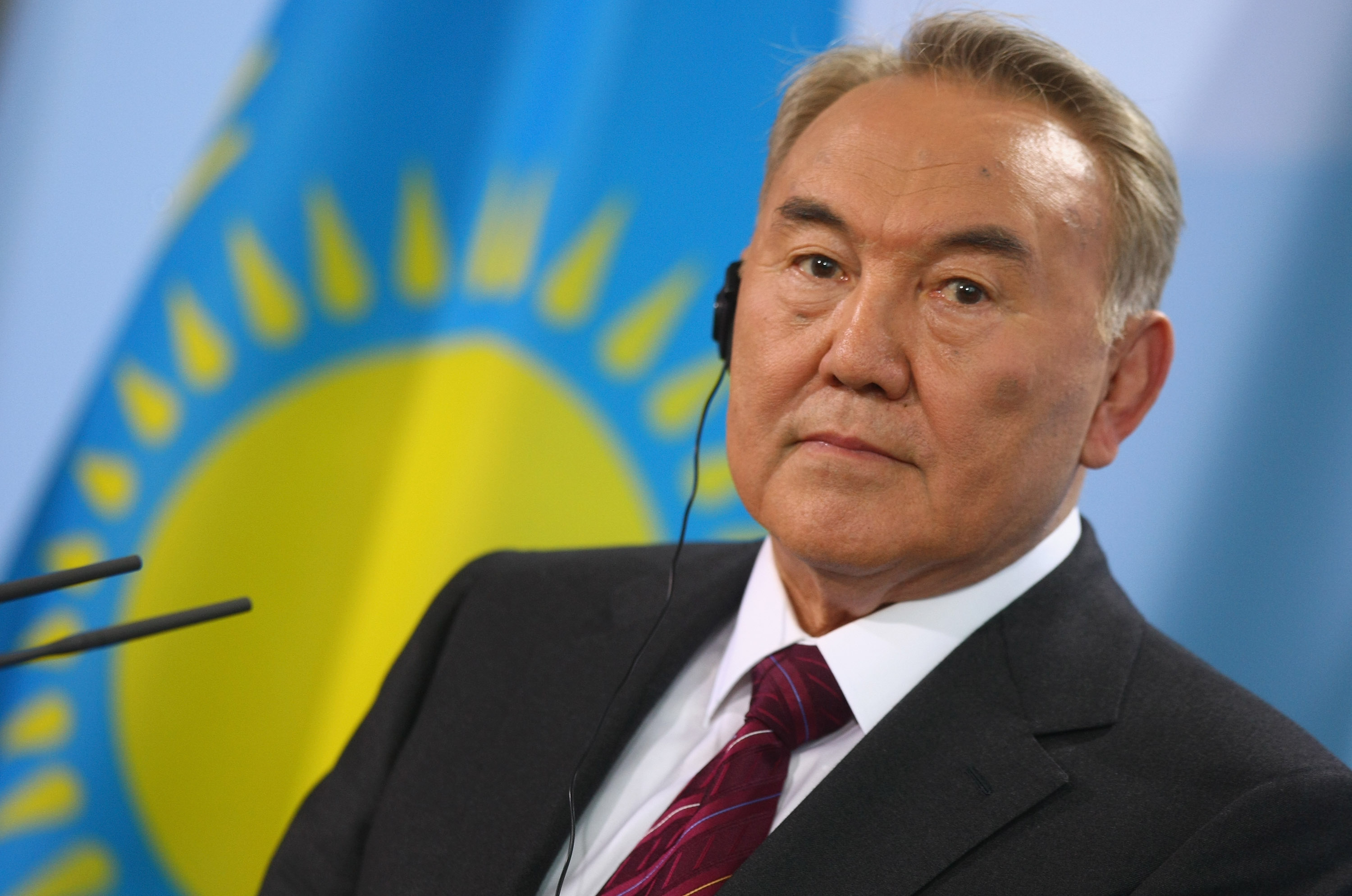 Nazarbayev "Heydər Əliyev" ordeni ilə təltif edilib