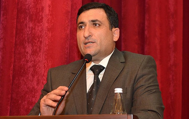 Rektorun qarajını sökdülər - Nazirliyi və icra hakimiyyətini məhkəməyə verdi