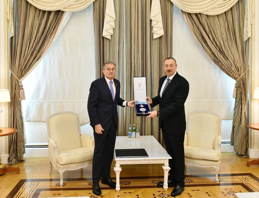 İlham Əliyevə Serbiyanın ali ordeni təqdim edilib 
