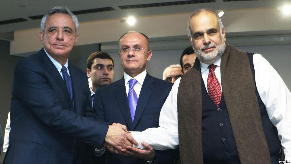 Ermənistan müxalifəti: “Yeni parlament qeyri-legitimdir”