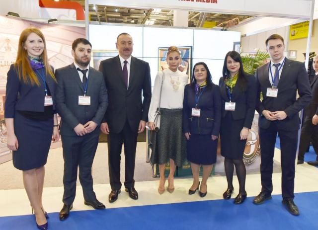 Prezident və birinci xanım beynəlxalq turizm və səyahətlər sərgisində - YENİLƏNİB