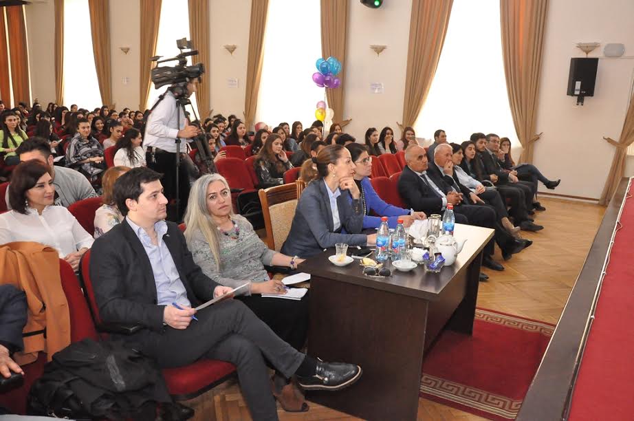 Universitetdə bədii yaradıcılıq festivalının seçim mərhələsi keçirilib
