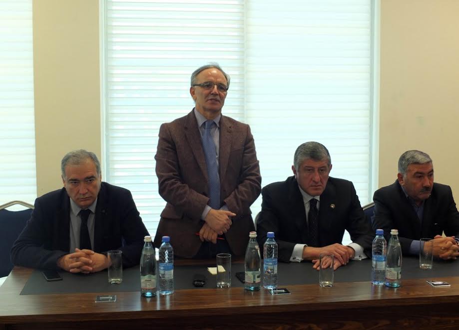 "Muradına çatmayanlar: apreldən əvvəl və sonra"