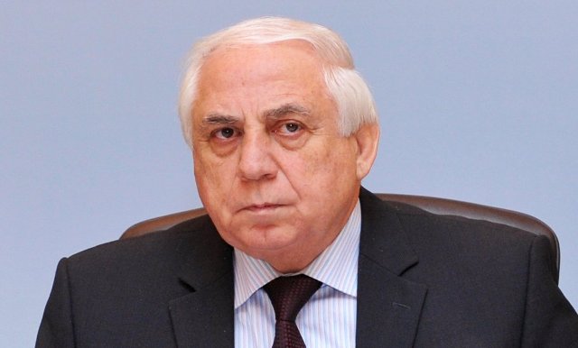 Ölkədə qadınların siqaretə marağı artıb