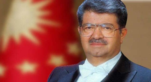 Turqut Özalın anım günüdür