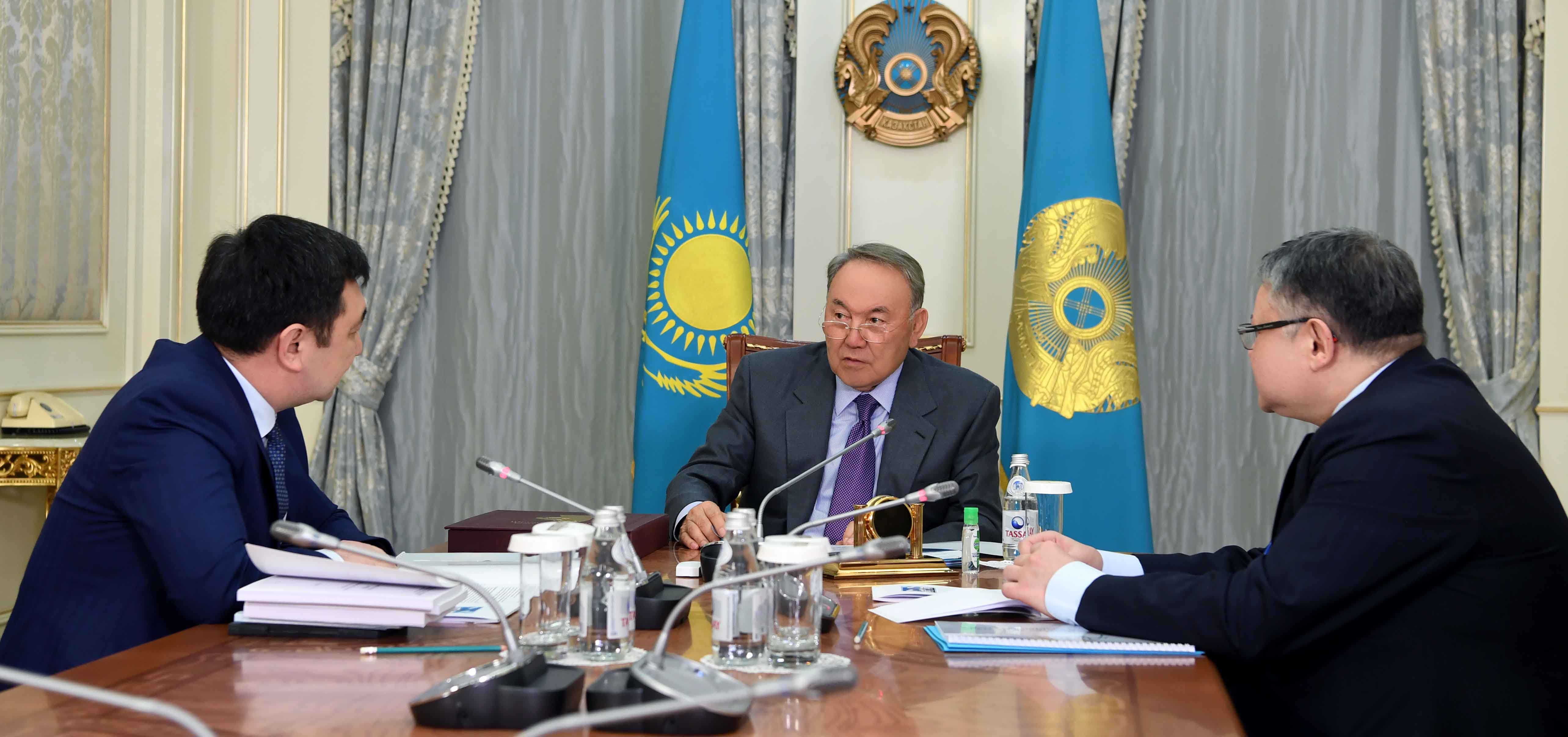 Nazarbayev T&uuml;rk Akademiyasının rəhbərini qəbul edib