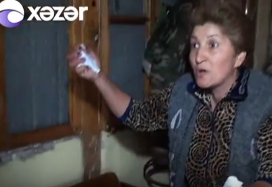 Goranboyda naməlum şəxs sakinləri təhdid edir - Video