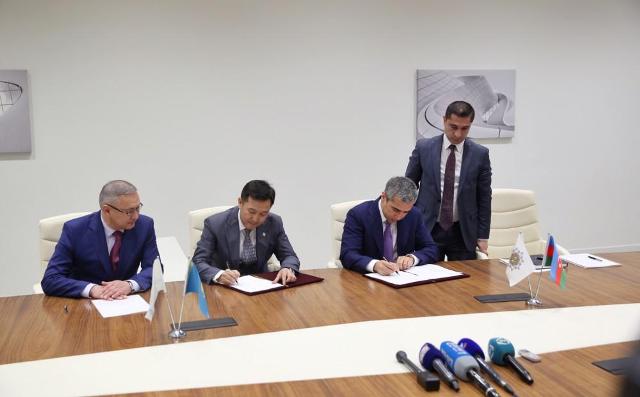 Heydər Əliyev Fondu ilə Qazaxıstanın Birinci Prezident Fondu arasında memorandum imzalanıb 
