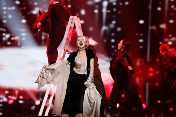 Azərbaycan "Eurovision 2017"də final çıxdı 