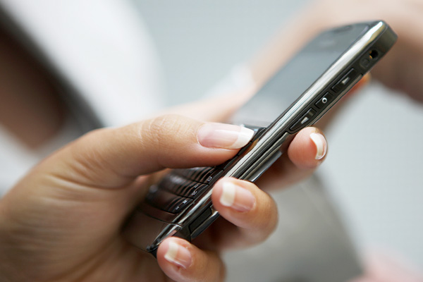 Mobil telefon istifadəsində yeniliklər - “Telekommunikasiya haqqında” qanun dəyişir  